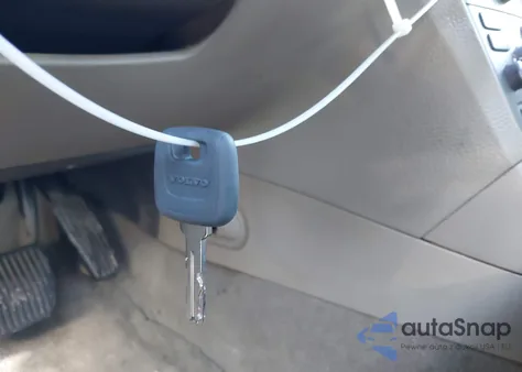 2002 Volvo S60 2.4T z USA, uszkodzony, nr VIN YV1RS58D822193120